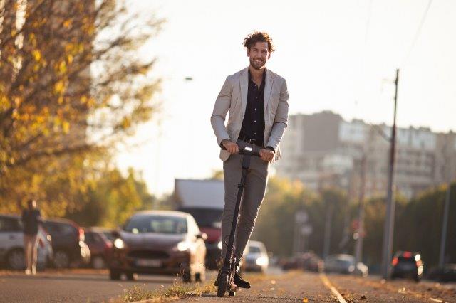 How Fast Do Electric Scooters Go? Scooter Advice 360