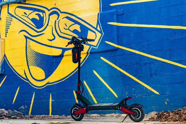 How to Fold Gotrax Scooter - Supporting Image 1